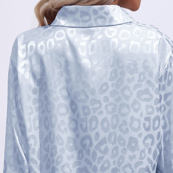 Stylish Blue Printed Collared Button-Down Shirt - Picture 3 of 7